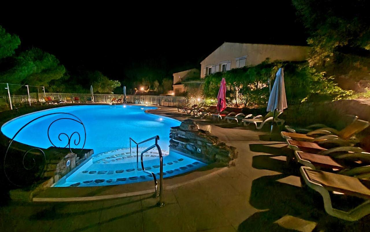 Hotel Les Hauts De Mourèze Kültér fotó