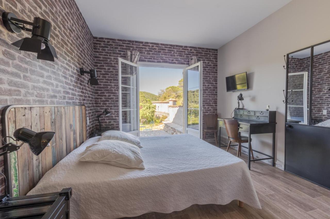 Hotel Les Hauts De Mourèze Kültér fotó